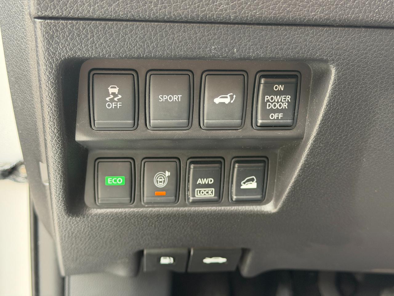 Nissan Rogue AWD 4dr SV 2015