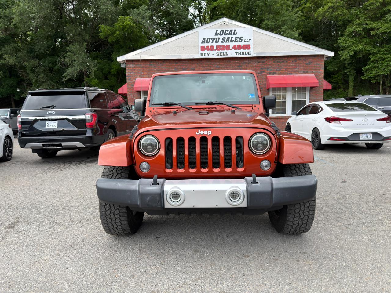 Jeep Wrangler Unlimited 4WD 4dr Sahara 2014