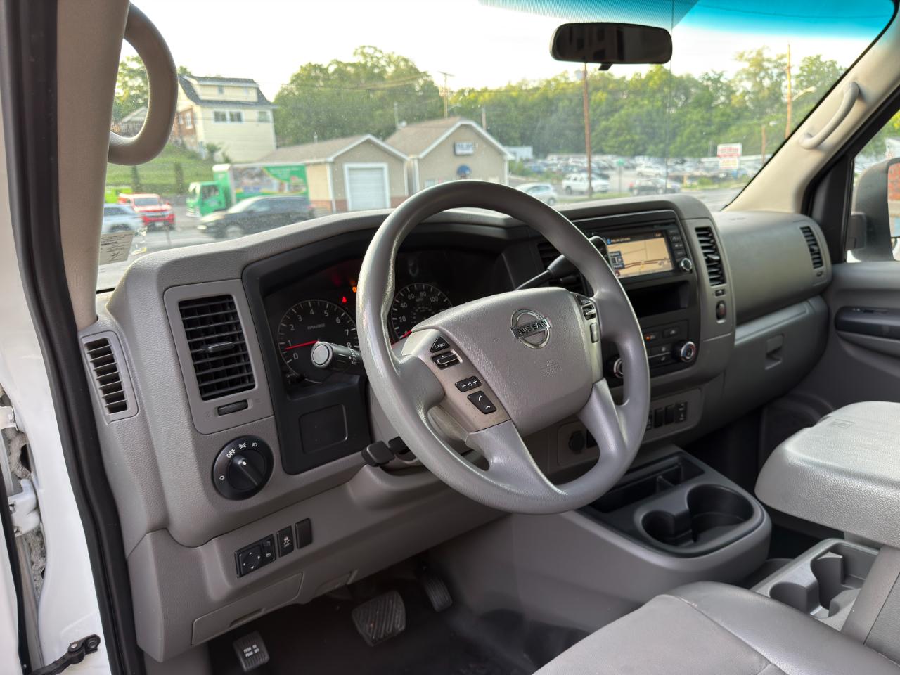 Nissan NV Cargo NV2500 HD High Roof V6 SV 2018