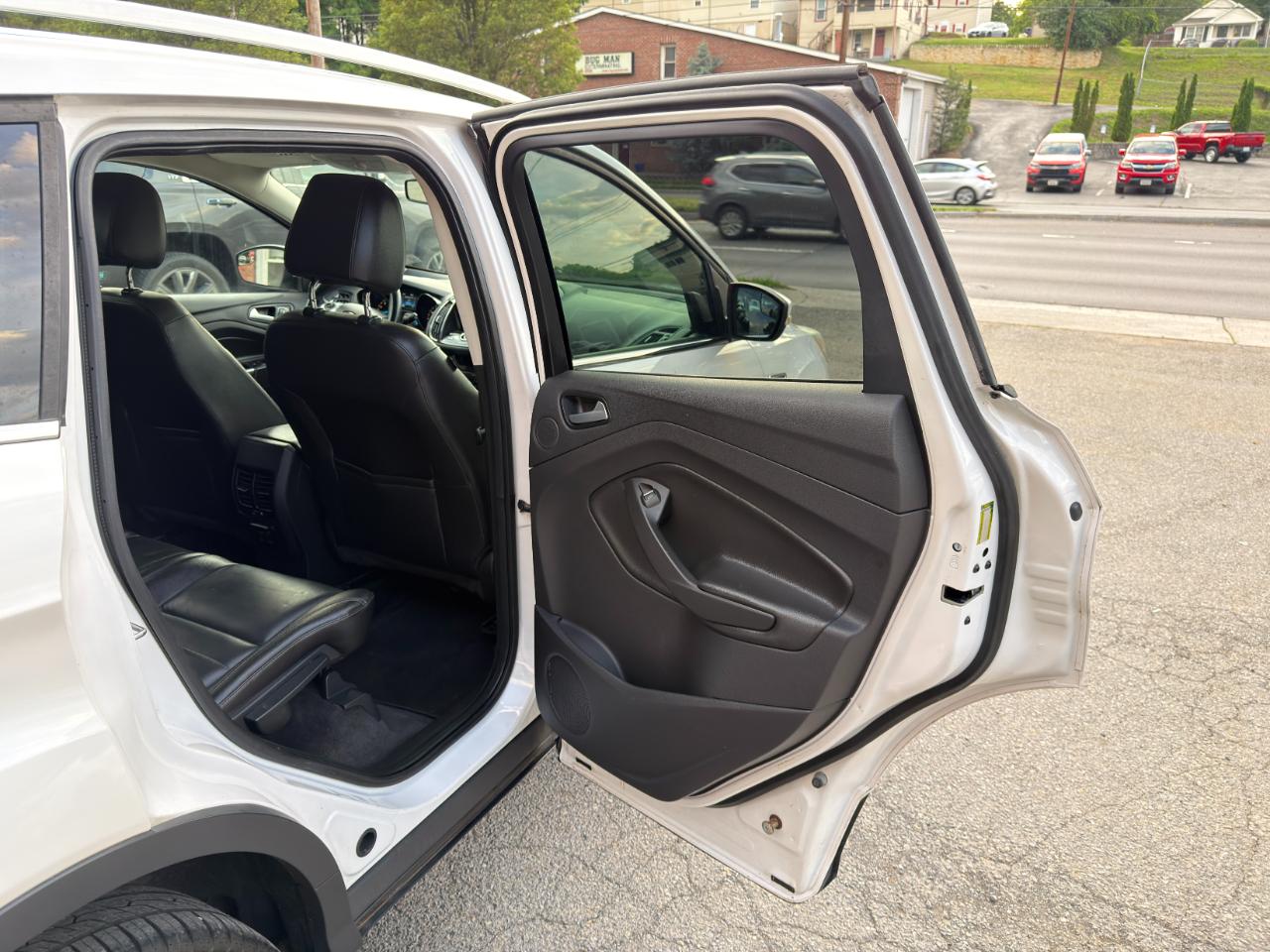 Ford Escape 4WD 4dr Titanium 2014