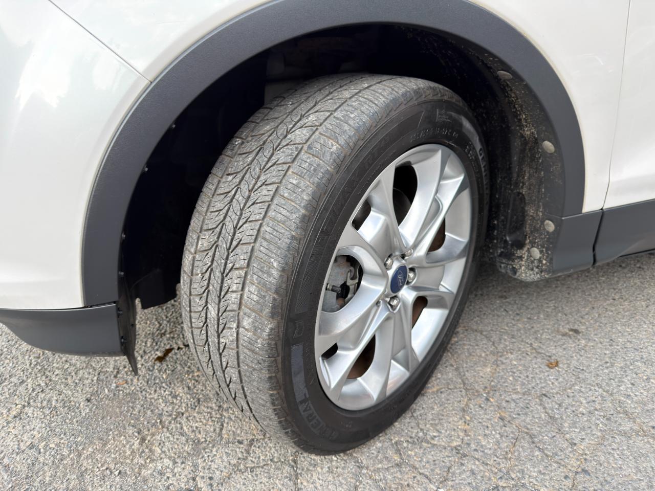 Ford Escape 4WD 4dr Titanium 2014