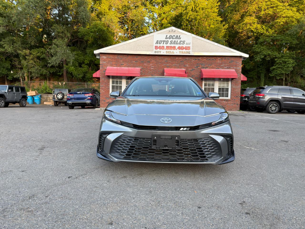 Toyota Camry XLE (Natl) 2025