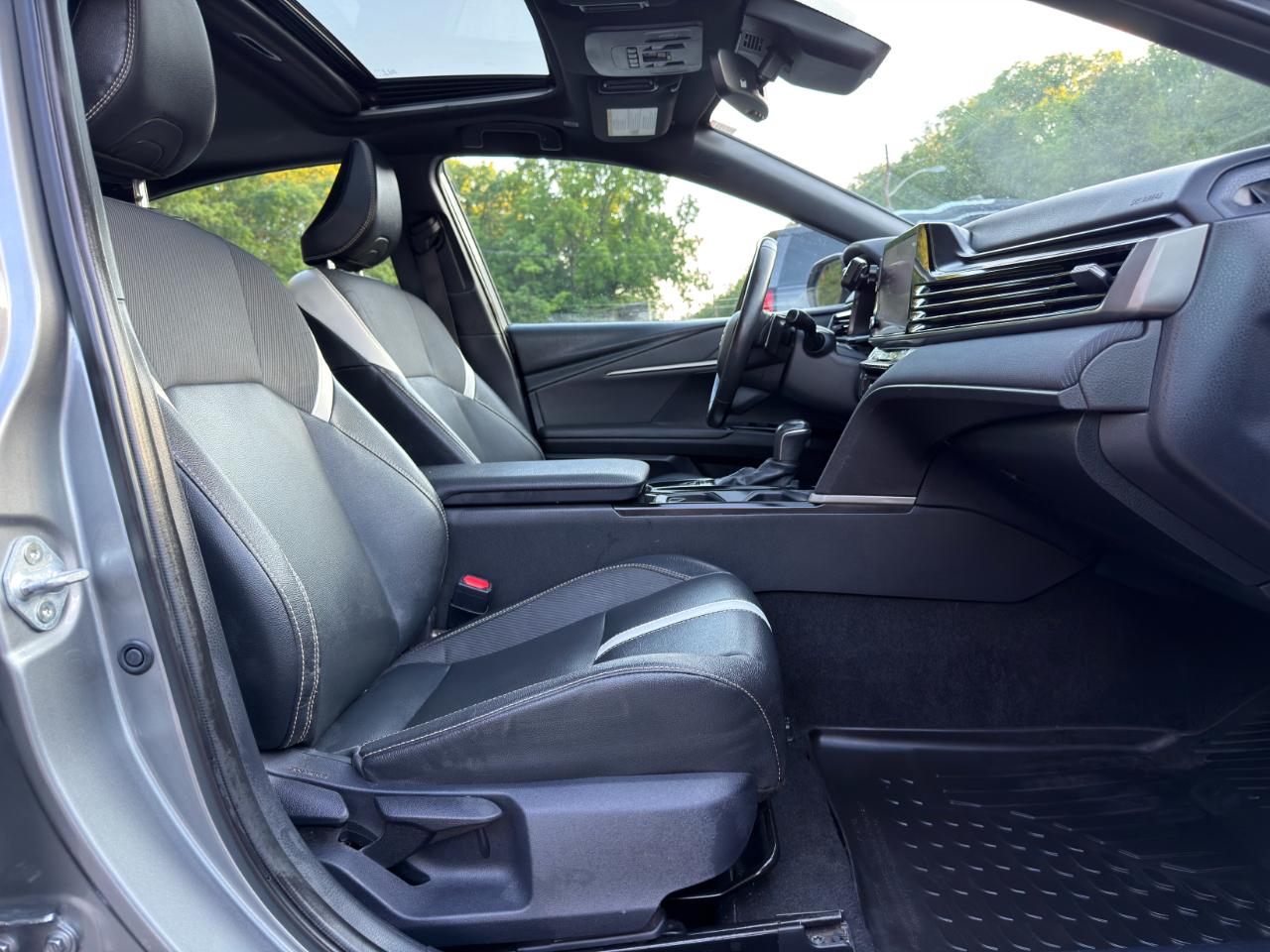 Toyota Camry XLE (Natl) 2025