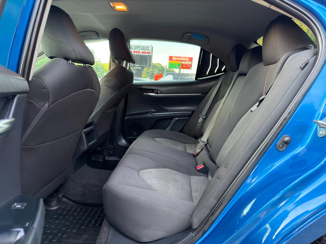 Toyota Camry LE Auto (Natl) 2020