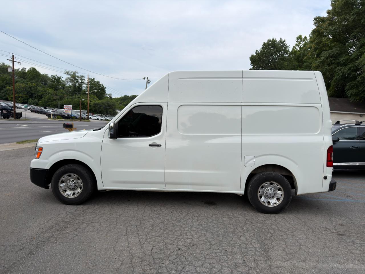 Nissan NV Cargo NV3500 HD High Roof V8 SV 2018