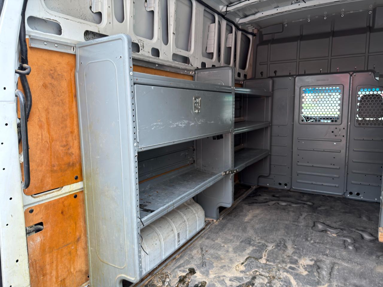 Nissan NV Cargo NV3500 HD High Roof V8 SV 2018