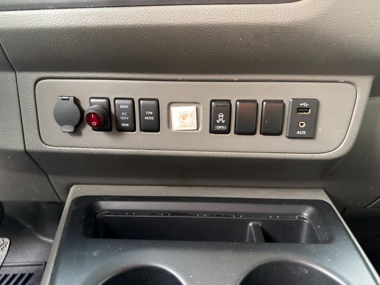 Nissan NV Cargo NV3500 HD High Roof V8 SV 2018
