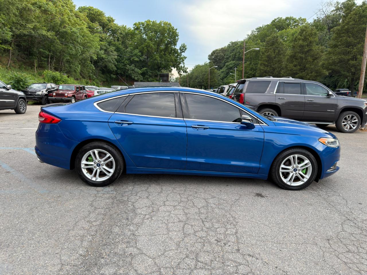 Ford Fusion SE FWD 2018