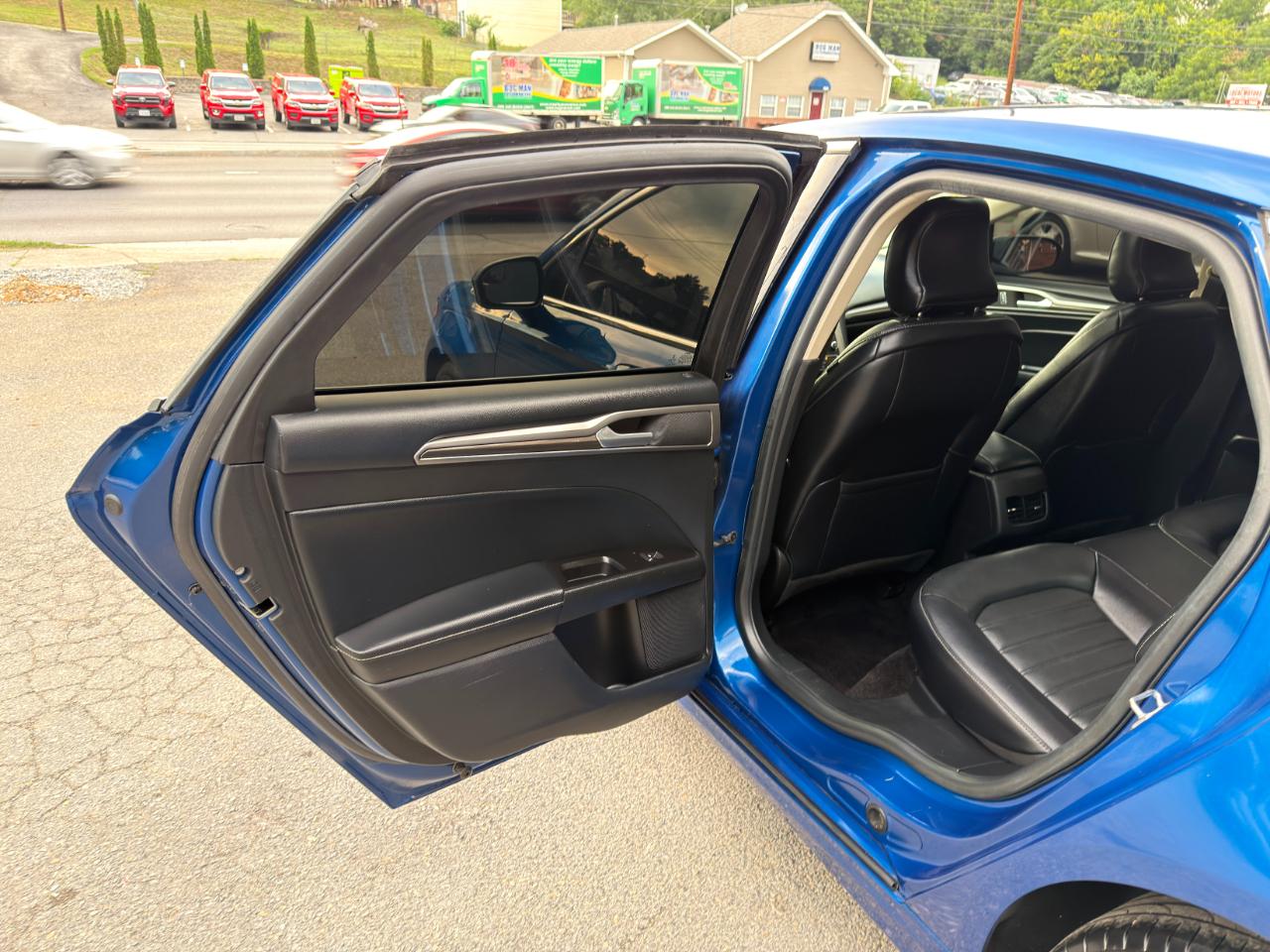 Ford Fusion SE FWD 2018