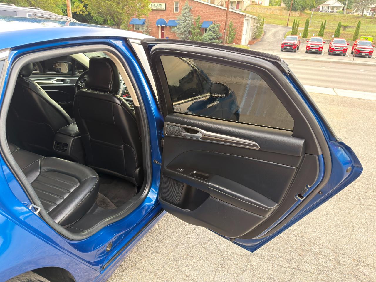 Ford Fusion SE FWD 2018