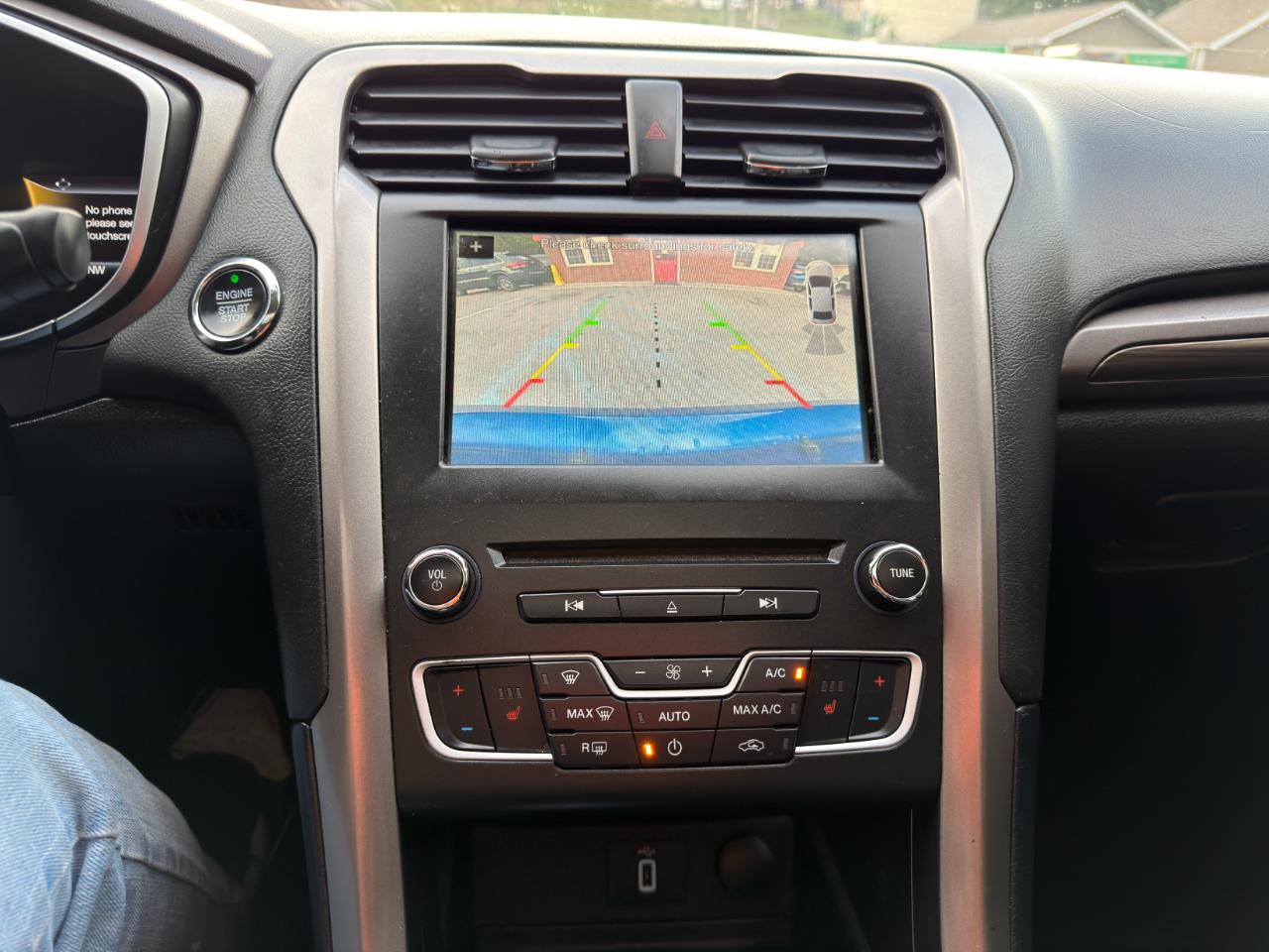 Ford Fusion SE FWD 2018