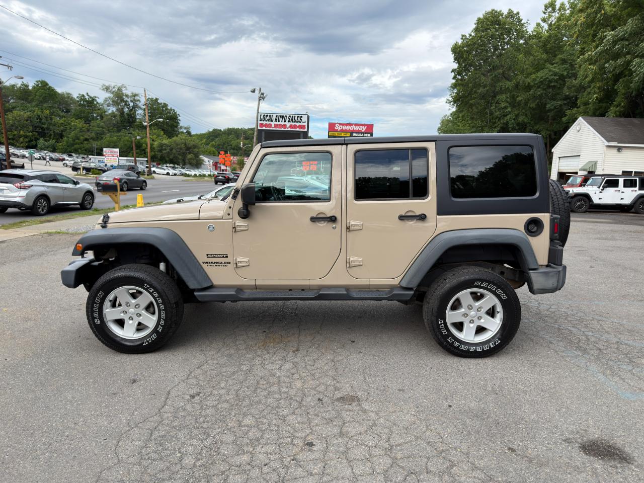Jeep Wrangler Unlimited 4WD 4dr Sport 2016
