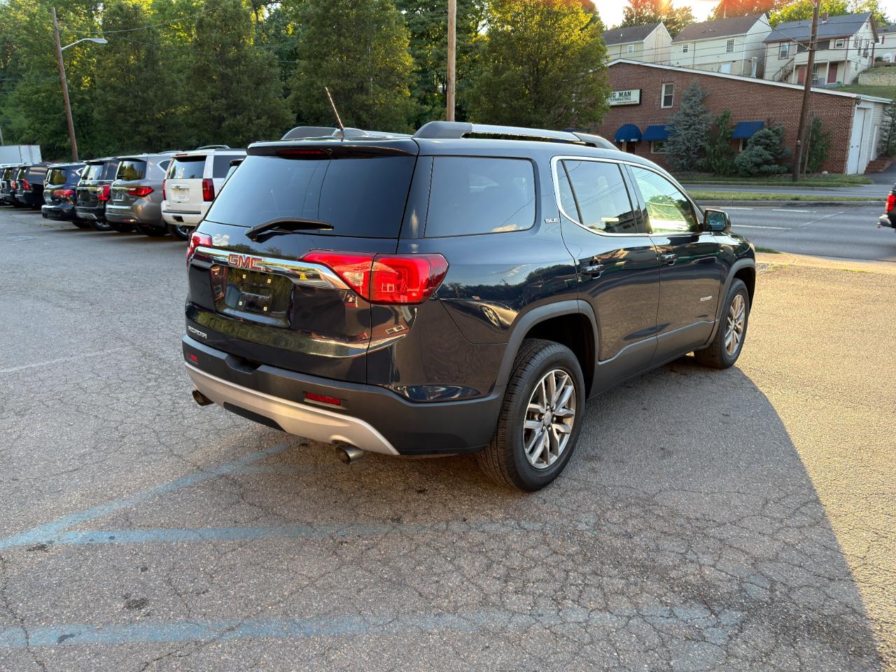 GMC Acadia FWD 4dr SLE w/SLE-2 2017