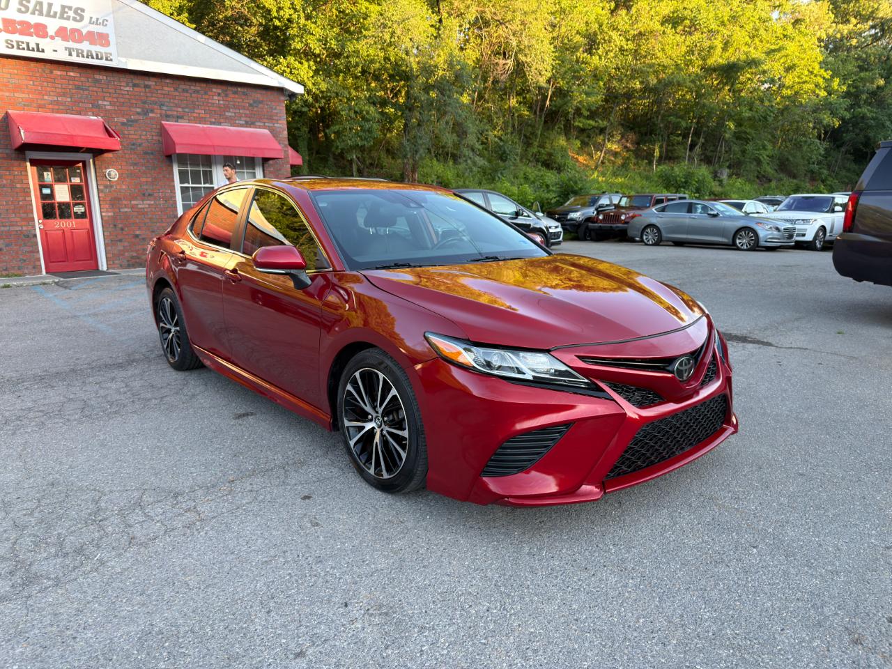 Toyota Camry XLE Auto (Natl) 2019