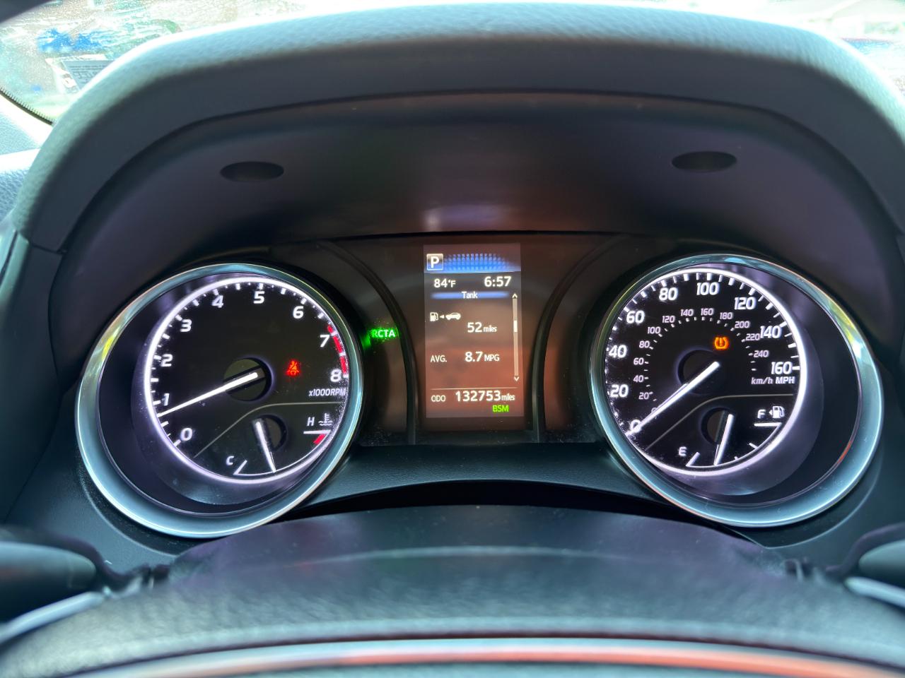 Toyota Camry XLE Auto (Natl) 2019