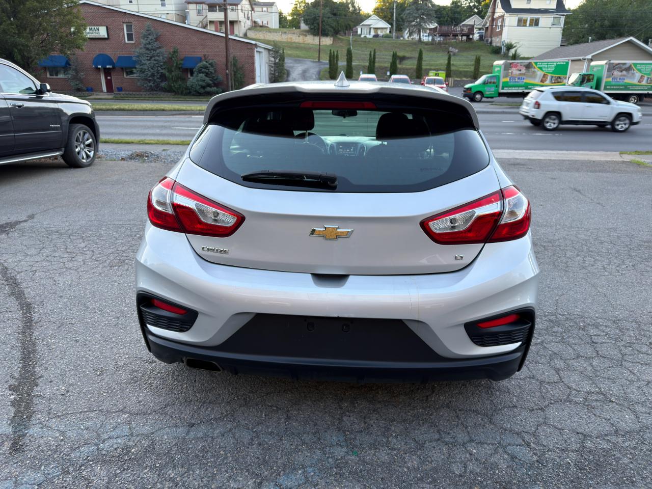 Chevrolet Cruze 4dr HB 1.4L LT w/1SD 2017