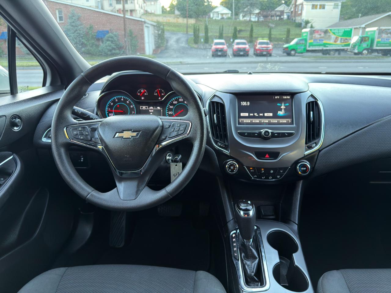 Chevrolet Cruze 4dr HB 1.4L LT w/1SD 2017