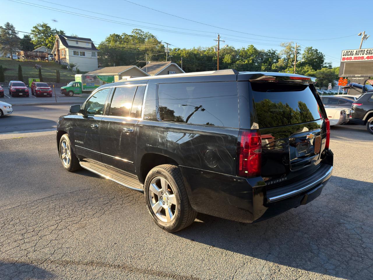 Chevrolet Suburban 4WD 4dr LTZ 2015