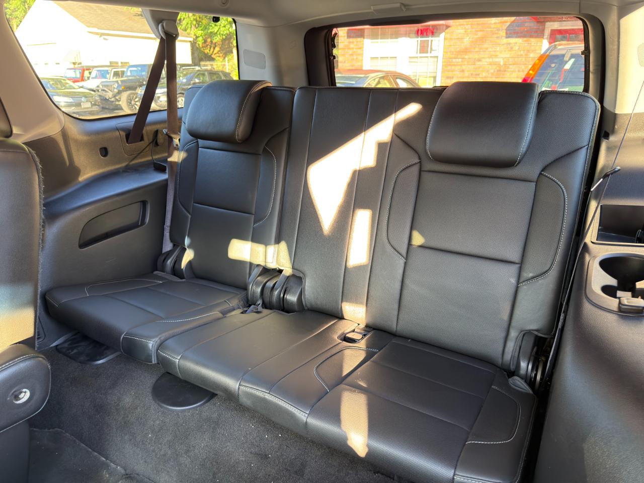 Chevrolet Suburban 4WD 4dr LTZ 2015