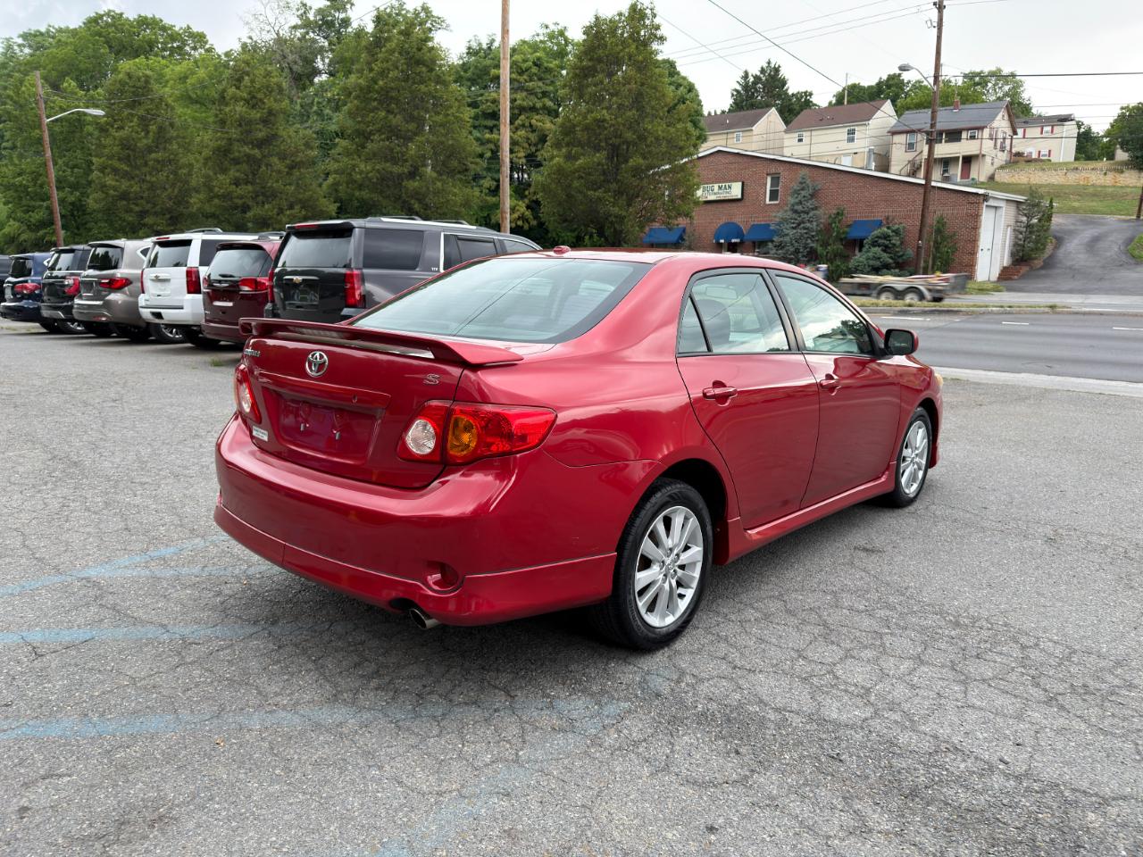 Toyota Corolla 4dr Sdn Man (Natl) 2009