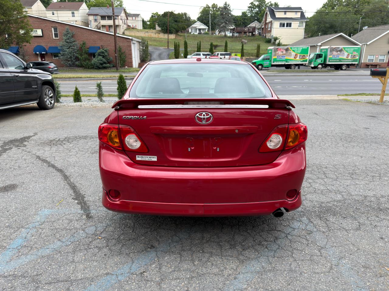 Toyota Corolla 4dr Sdn Man (Natl) 2009