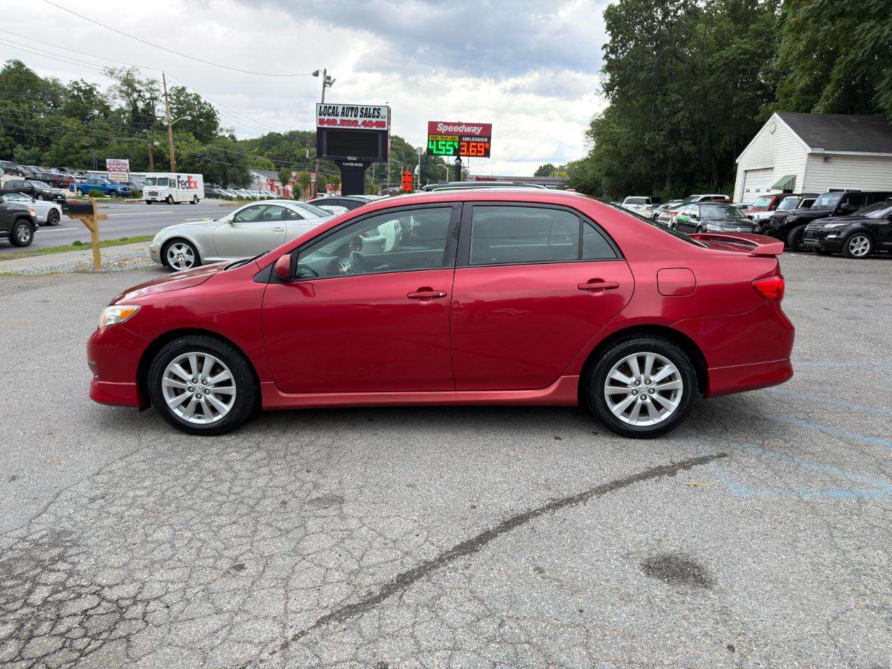 Toyota Corolla 4dr Sdn Man (Natl) 2009