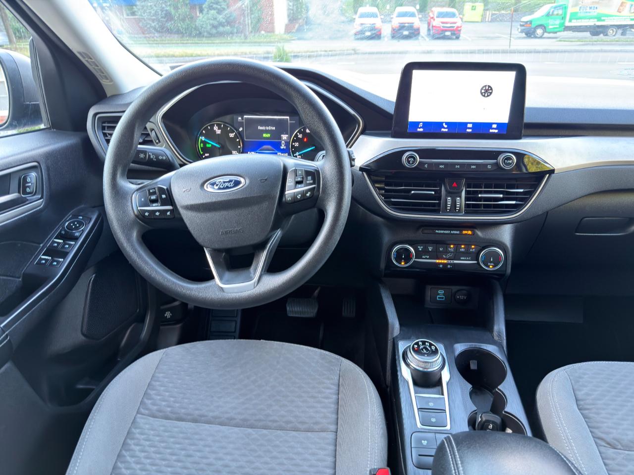 Ford Escape SE Hybrid AWD 2022