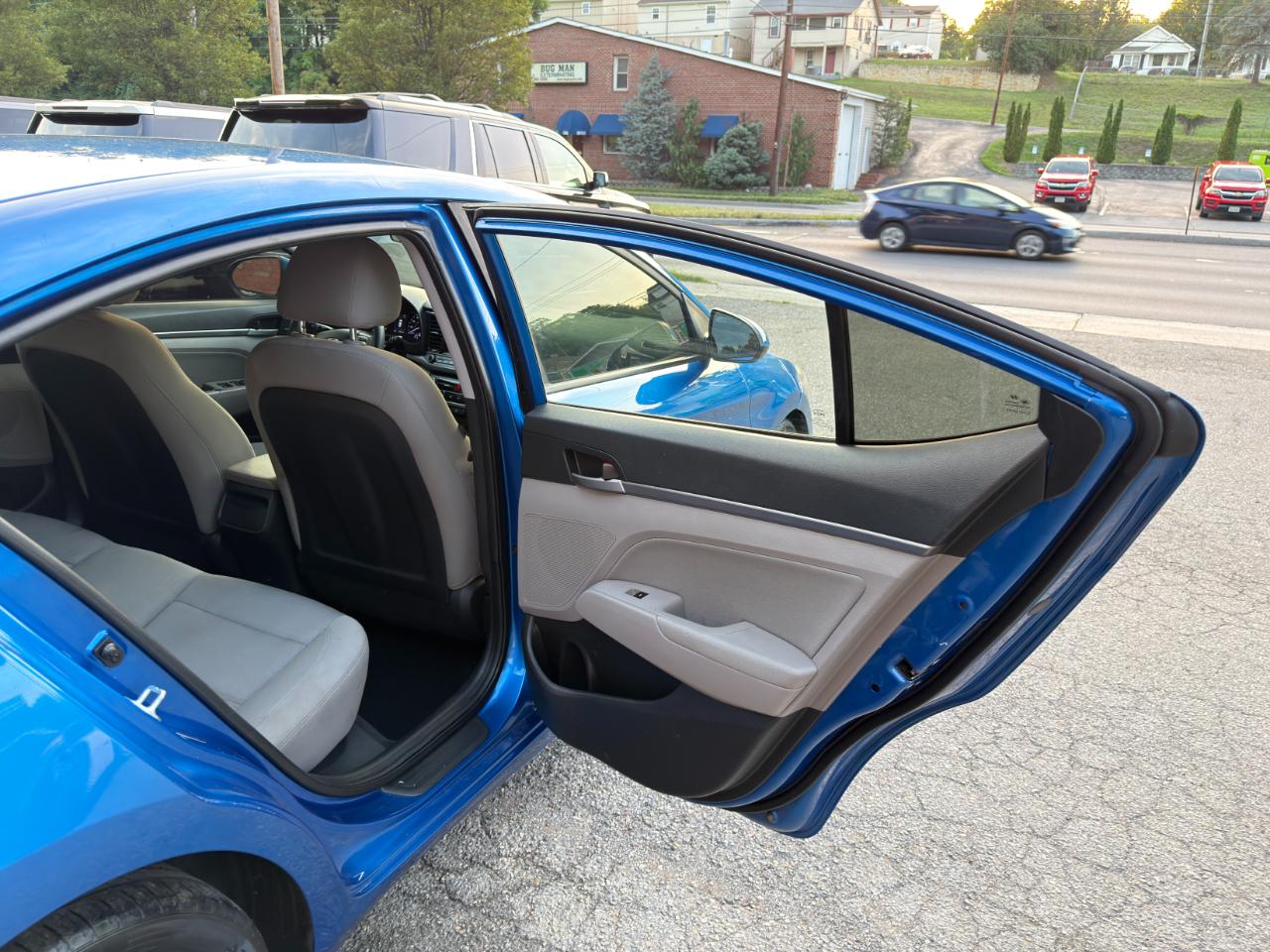 Hyundai Elantra SEL 2.0L Auto (Alabama) 2018