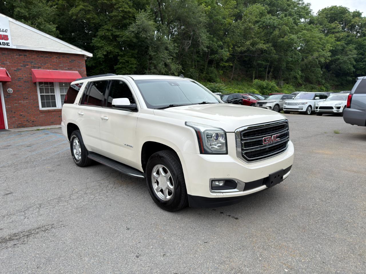 GMC Yukon 4WD 4dr SLT 2015