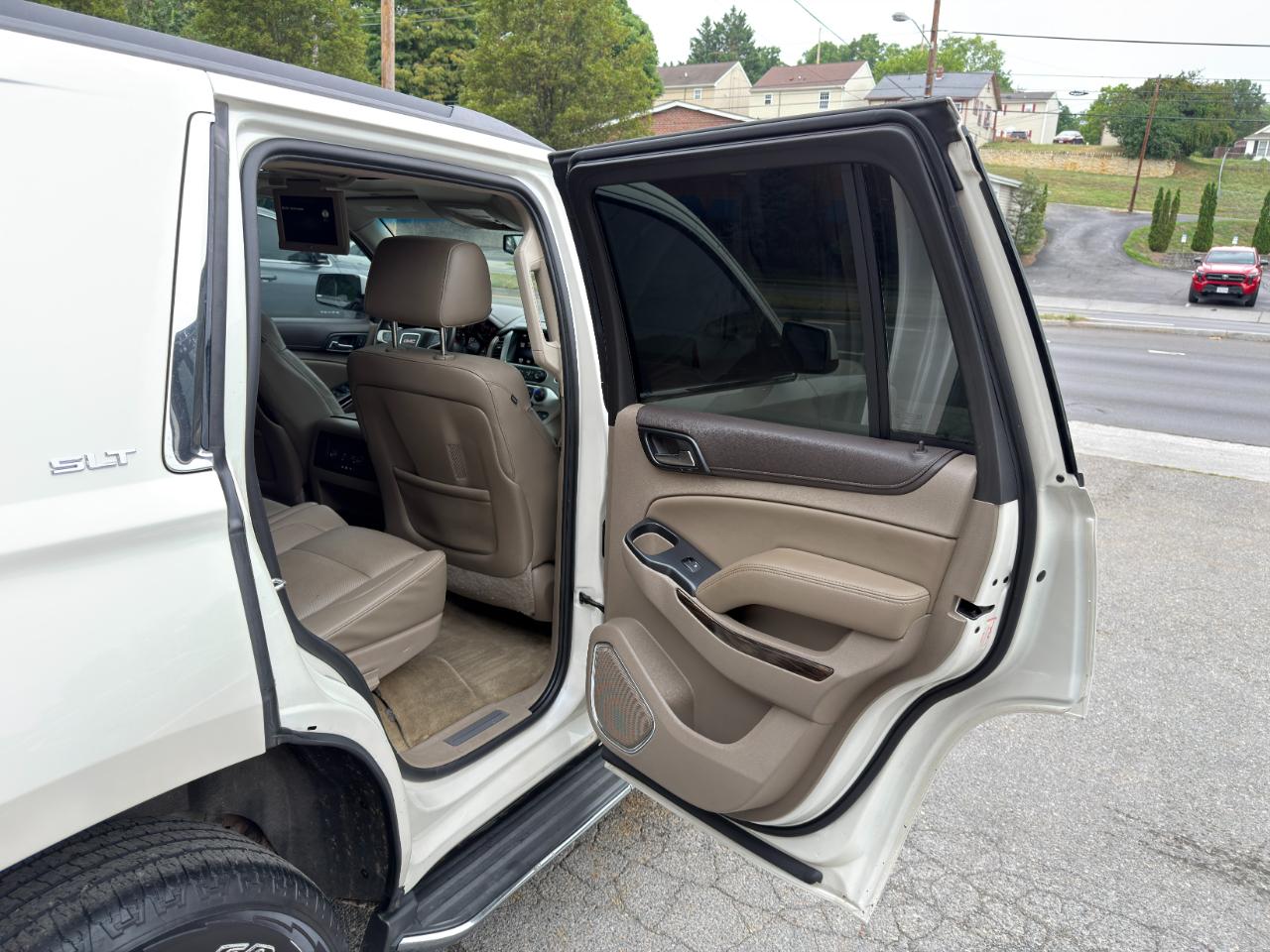 GMC Yukon 4WD 4dr SLT 2015