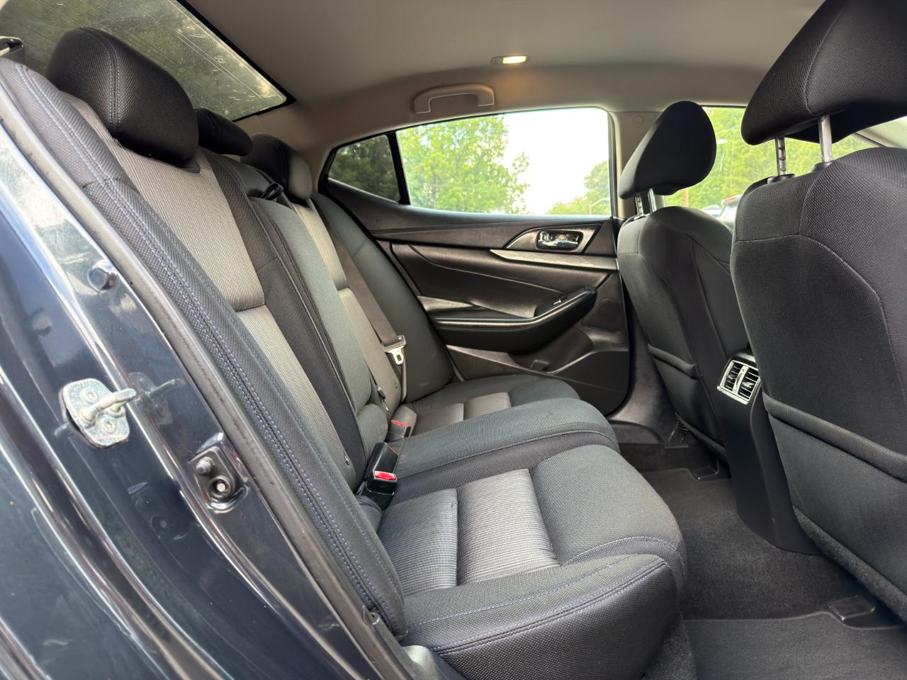Nissan Maxima S 3.5L *Ltd Avail* 2017