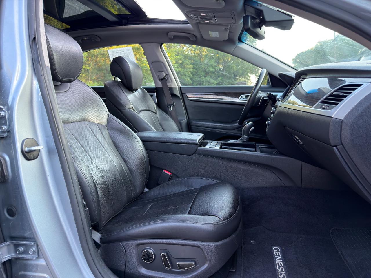 Genesis G80 3.8L AWD 2017
