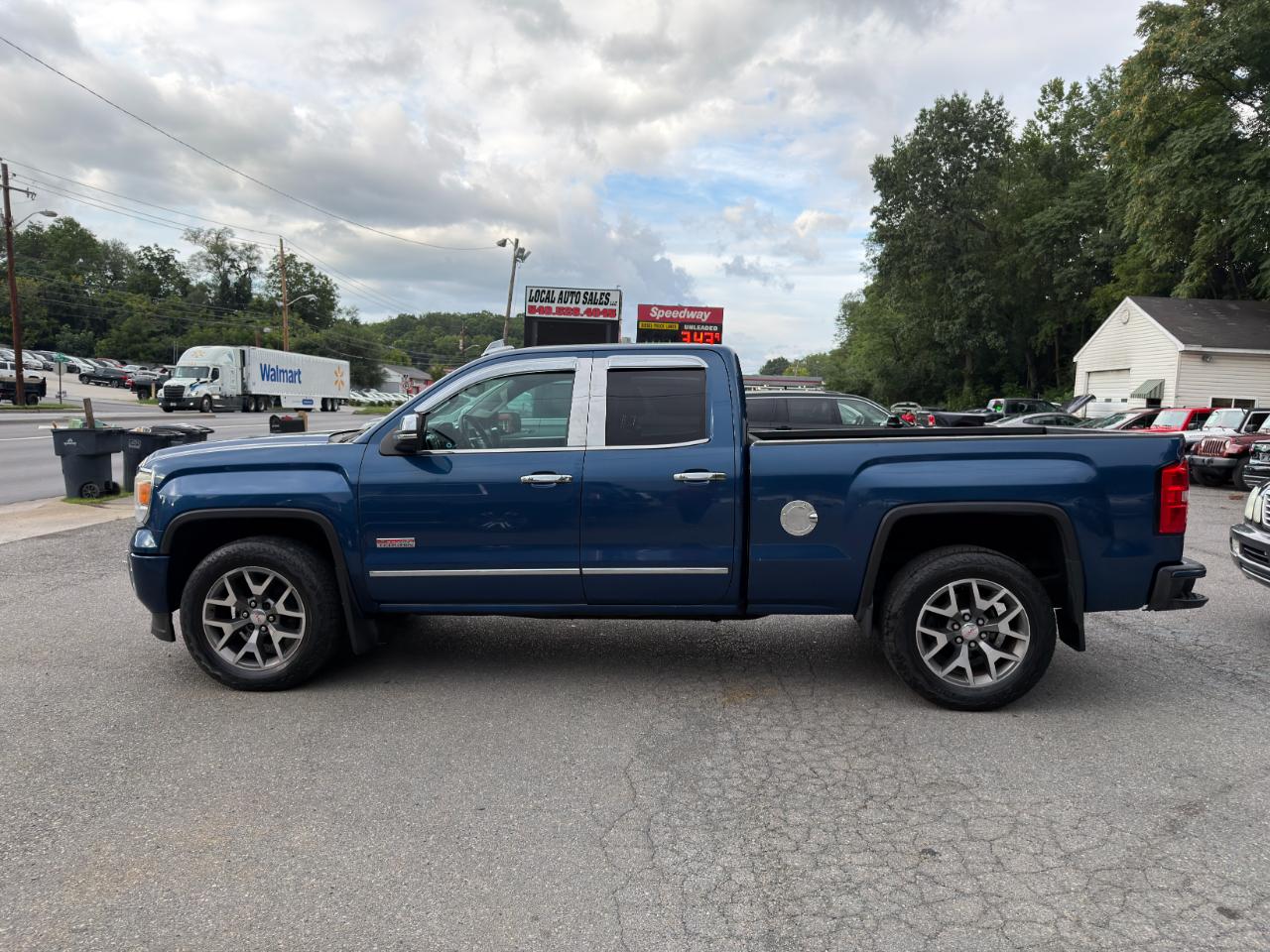 GMC Sierra 1500 4WD Double Cab 143.5" SLT 2015