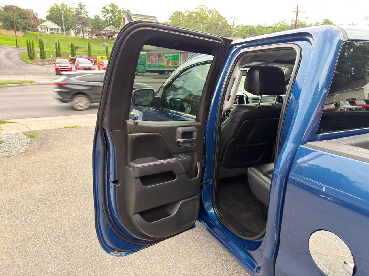GMC Sierra 1500 4WD Double Cab 143.5" SLT 2015