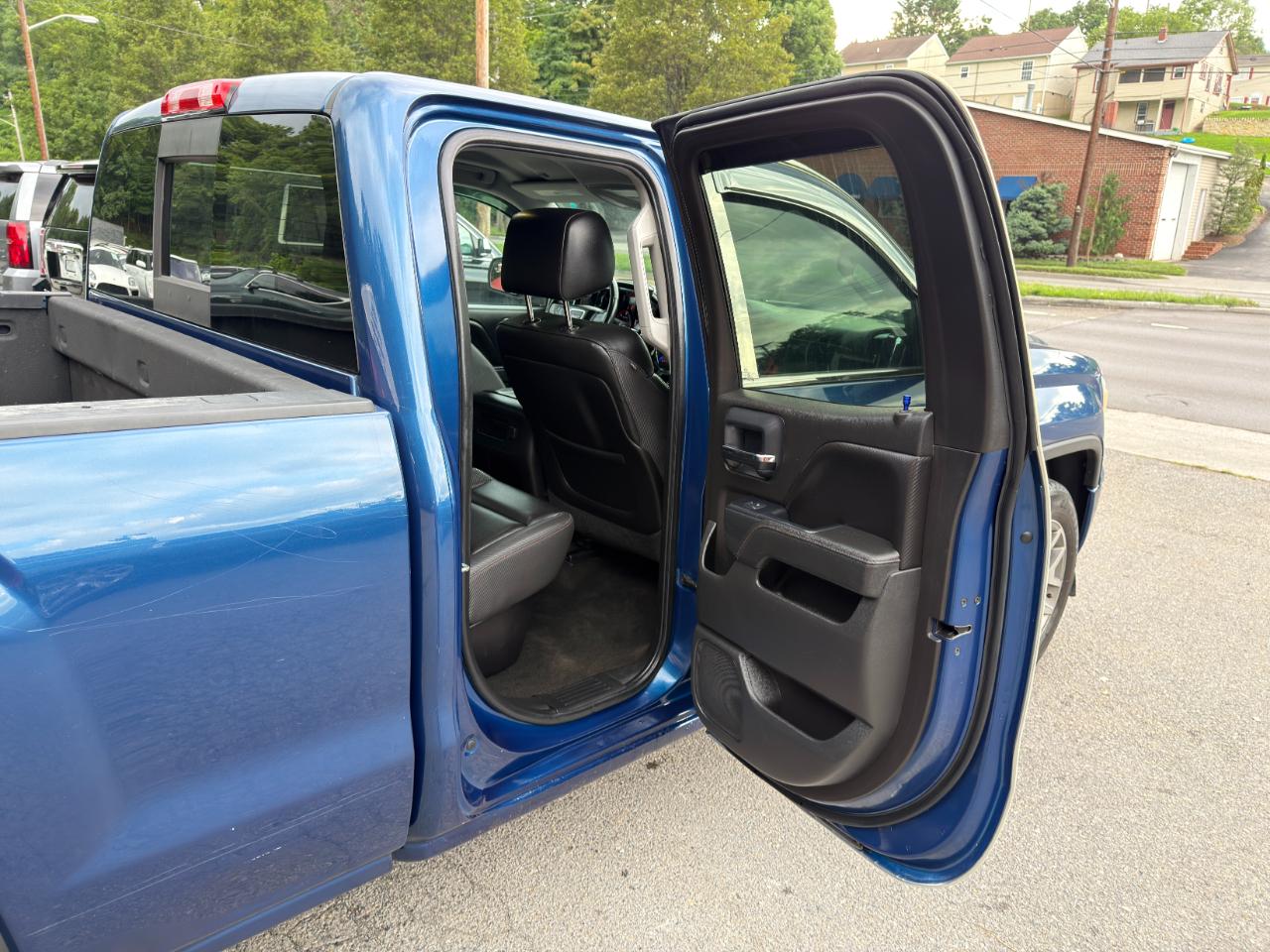 GMC Sierra 1500 4WD Double Cab 143.5" SLT 2015