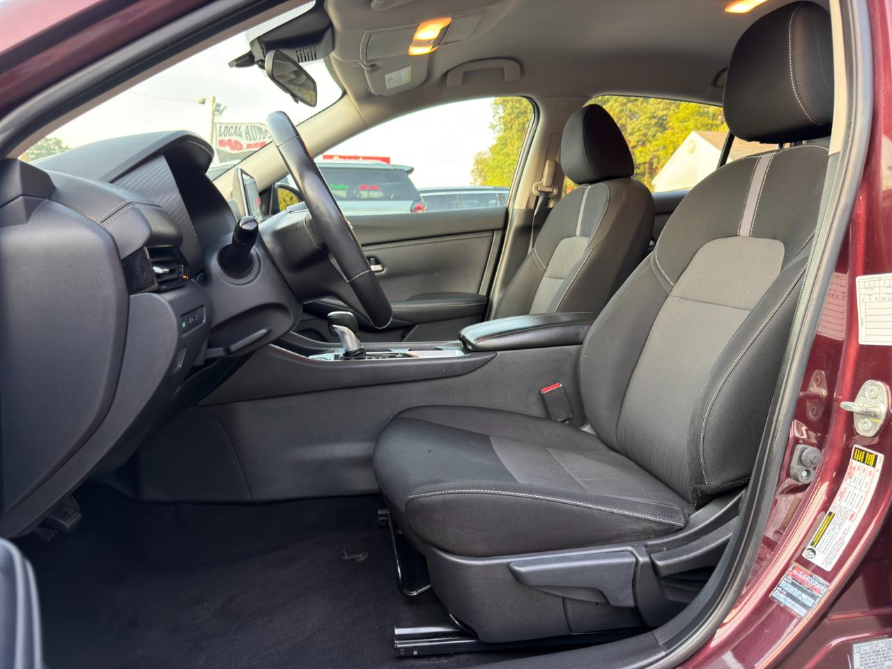 Nissan Sentra SV CVT 2021