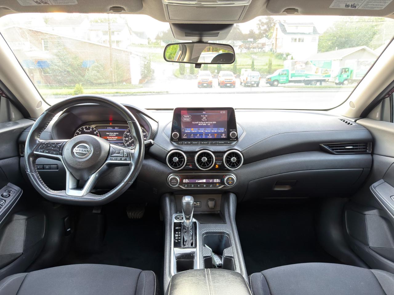 Nissan Sentra SV CVT 2021