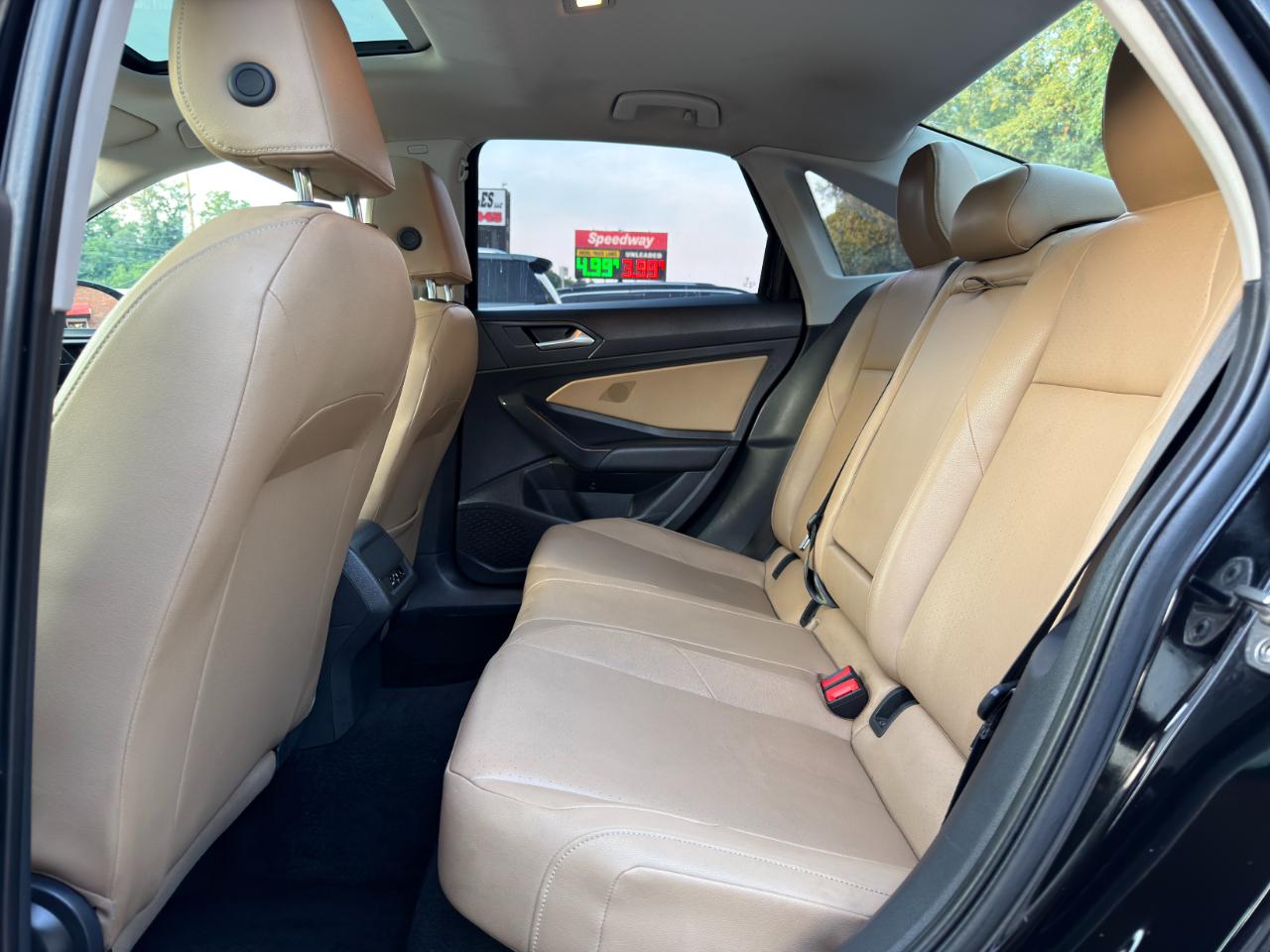 Volkswagen Jetta R-Line Auto w/SULEV 2020
