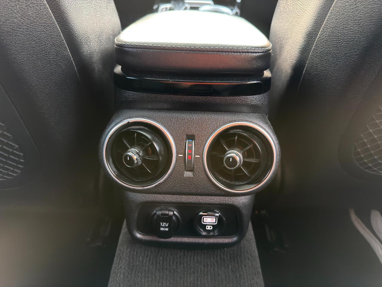 Kia Stinger Premium AWD 2018