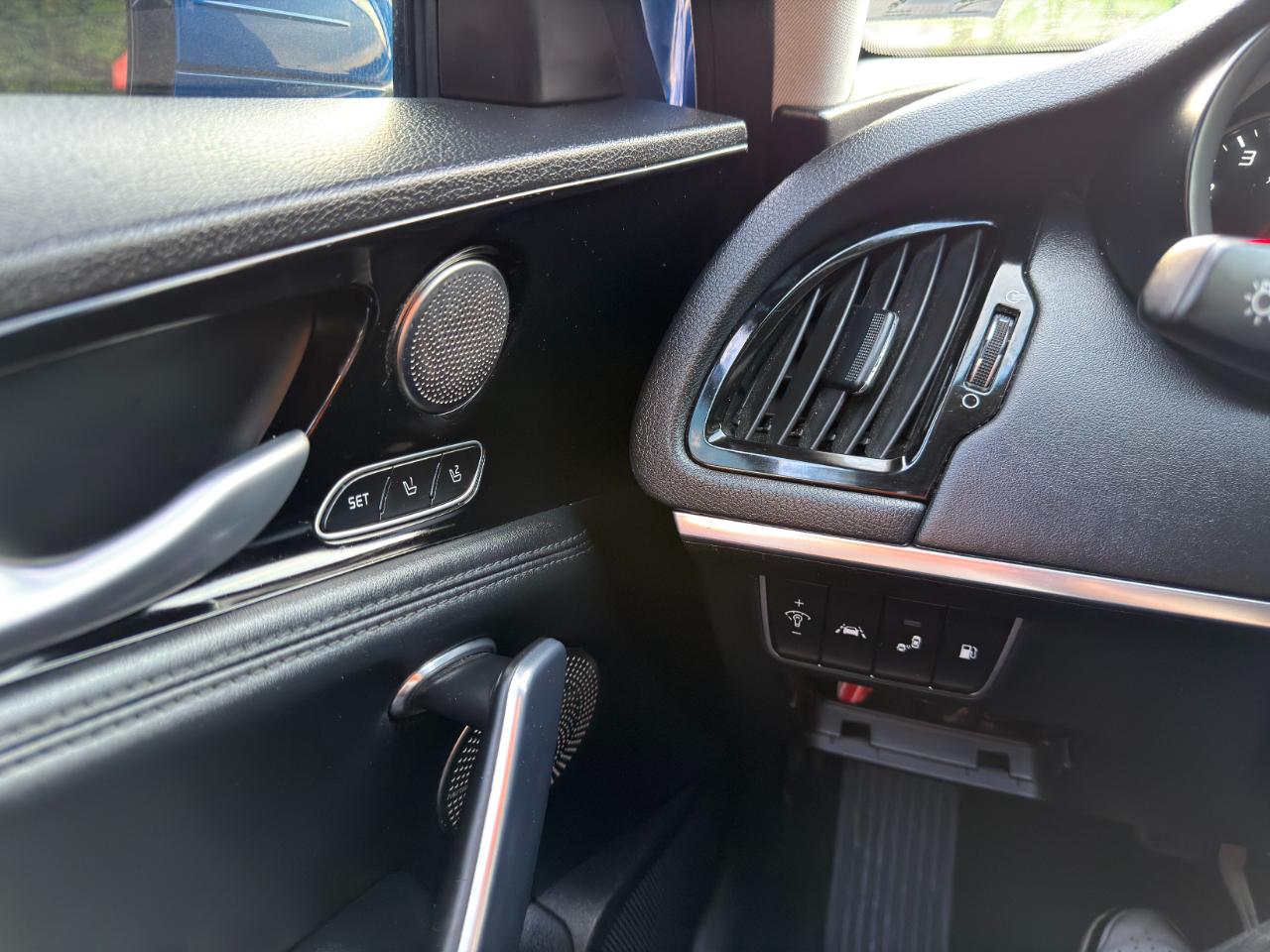 Kia Stinger Premium AWD 2018
