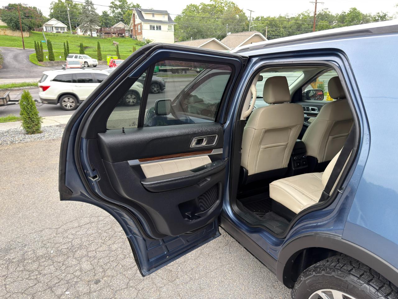 Ford Explorer Limited 4WD 2019