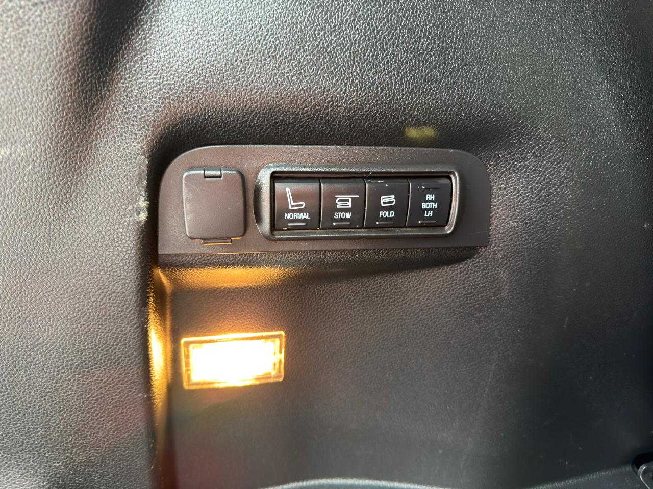 Ford Explorer Limited 4WD 2019