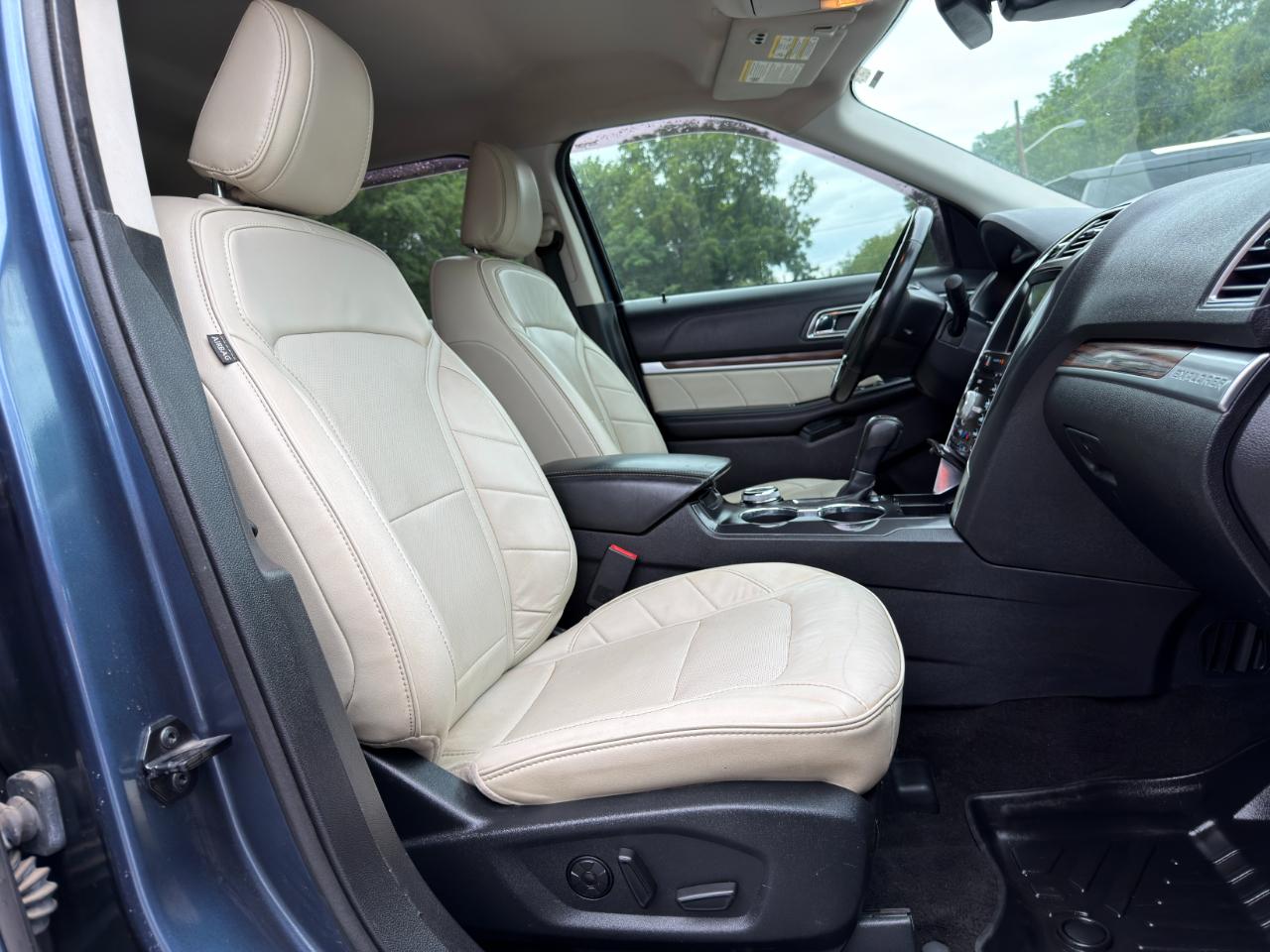 Ford Explorer Limited 4WD 2019