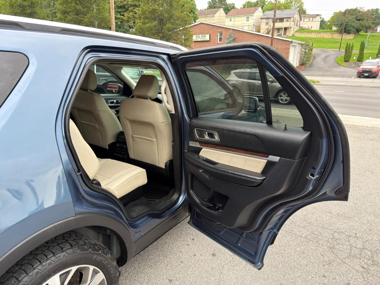 Ford Explorer Limited 4WD 2019
