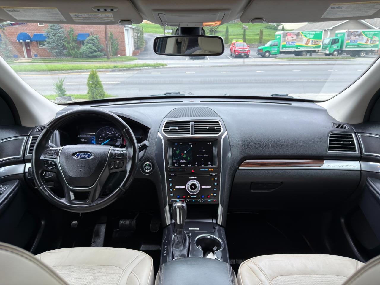 Ford Explorer Limited 4WD 2019