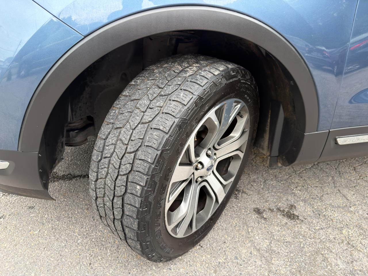 Ford Explorer Limited 4WD 2019