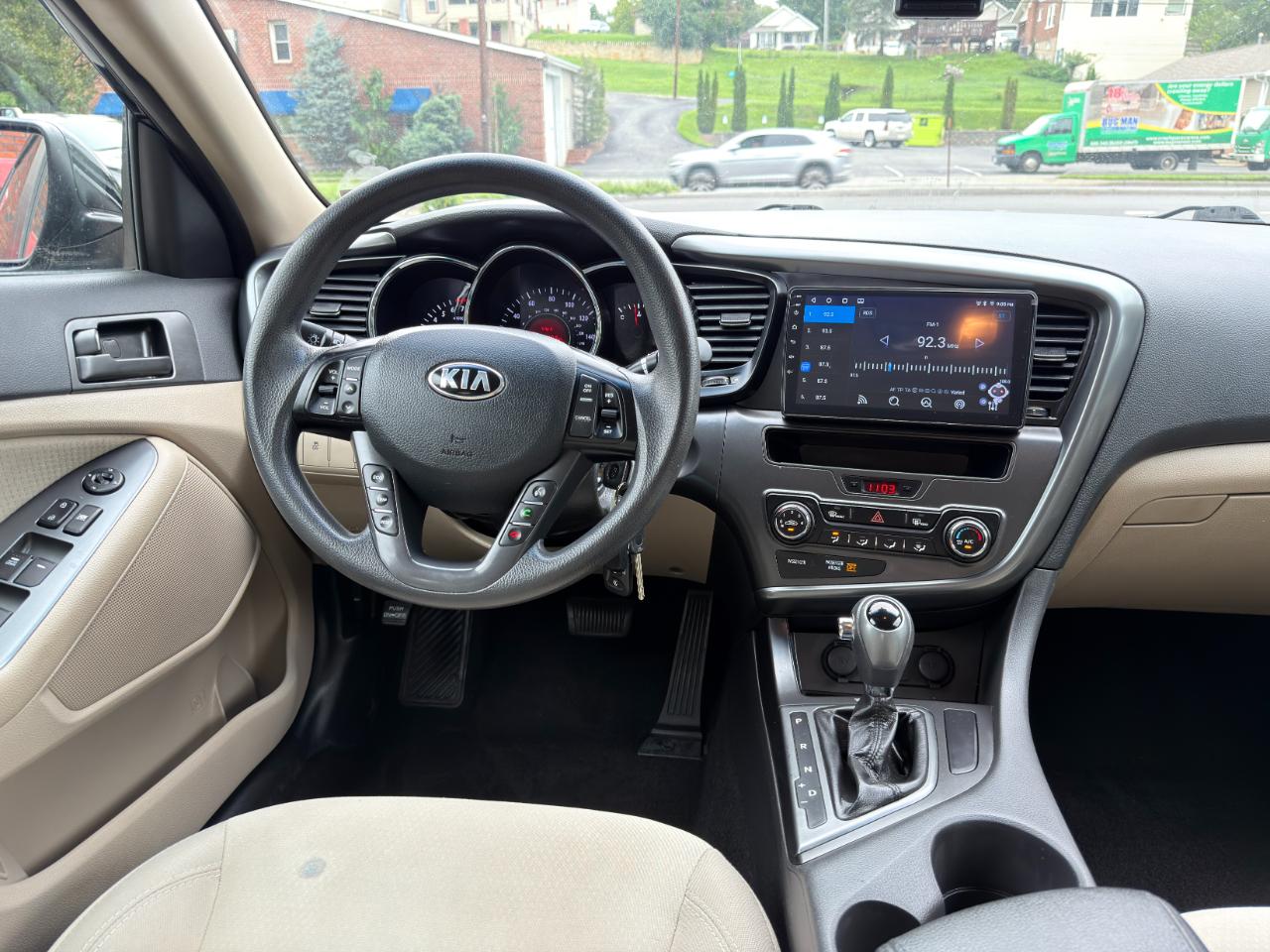 Kia Optima 4dr Sdn LX 2013