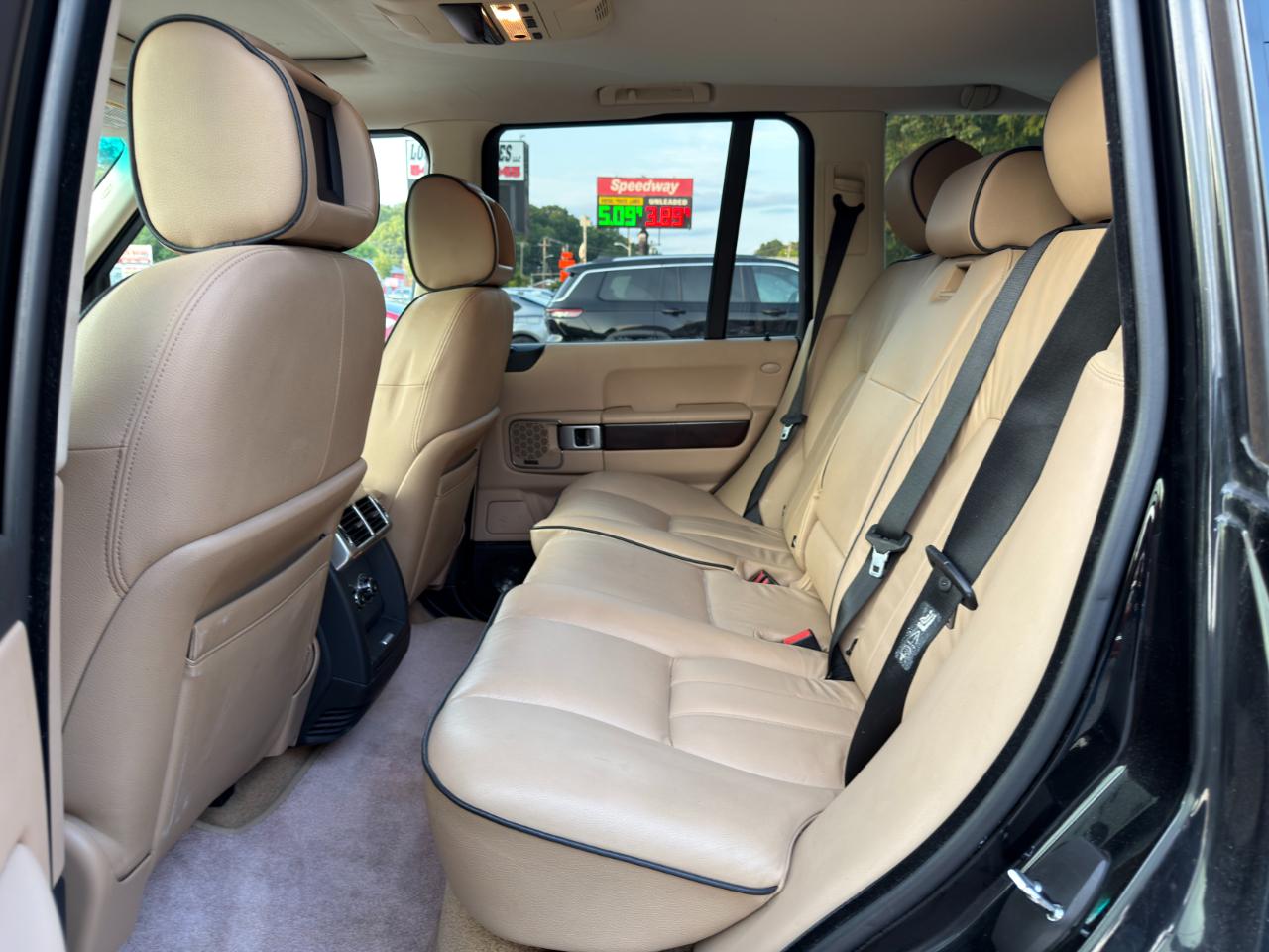 Land Rover Range Rover 4WD 4dr HSE 2008