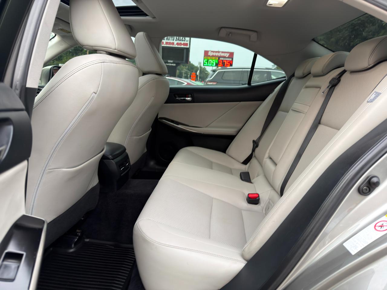 Lexus IS 250 4dr Sport Sdn Auto AWD 2014