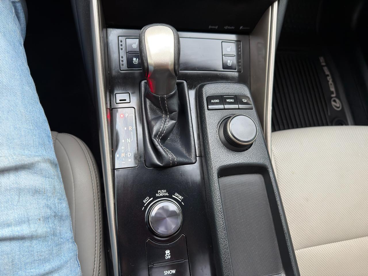 Lexus IS 250 4dr Sport Sdn Auto AWD 2014